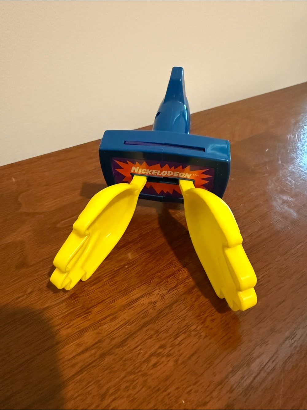 1992 Nickelodeon Clapping Hands